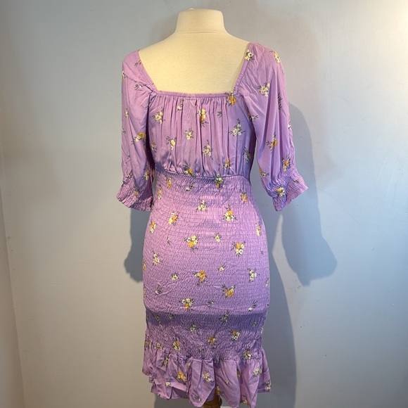 Pieces lavender floral smocked mini dress size medium NWT - Picture 5 of 13